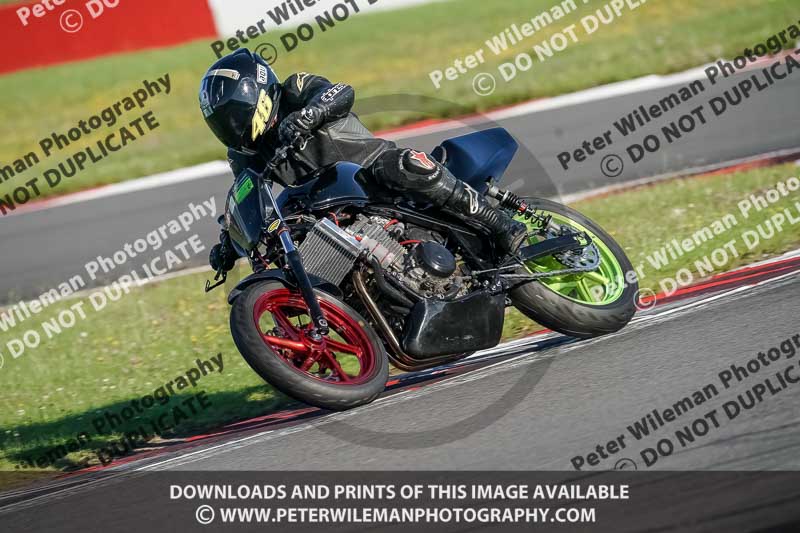 donington no limits trackday;donington park photographs;donington trackday photographs;no limits trackdays;peter wileman photography;trackday digital images;trackday photos